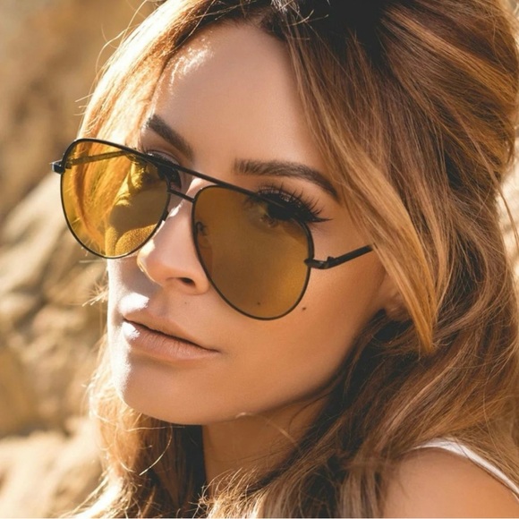 Desi Perkins Quay Australia Sahara Sunglasses - Picture 3 of 3